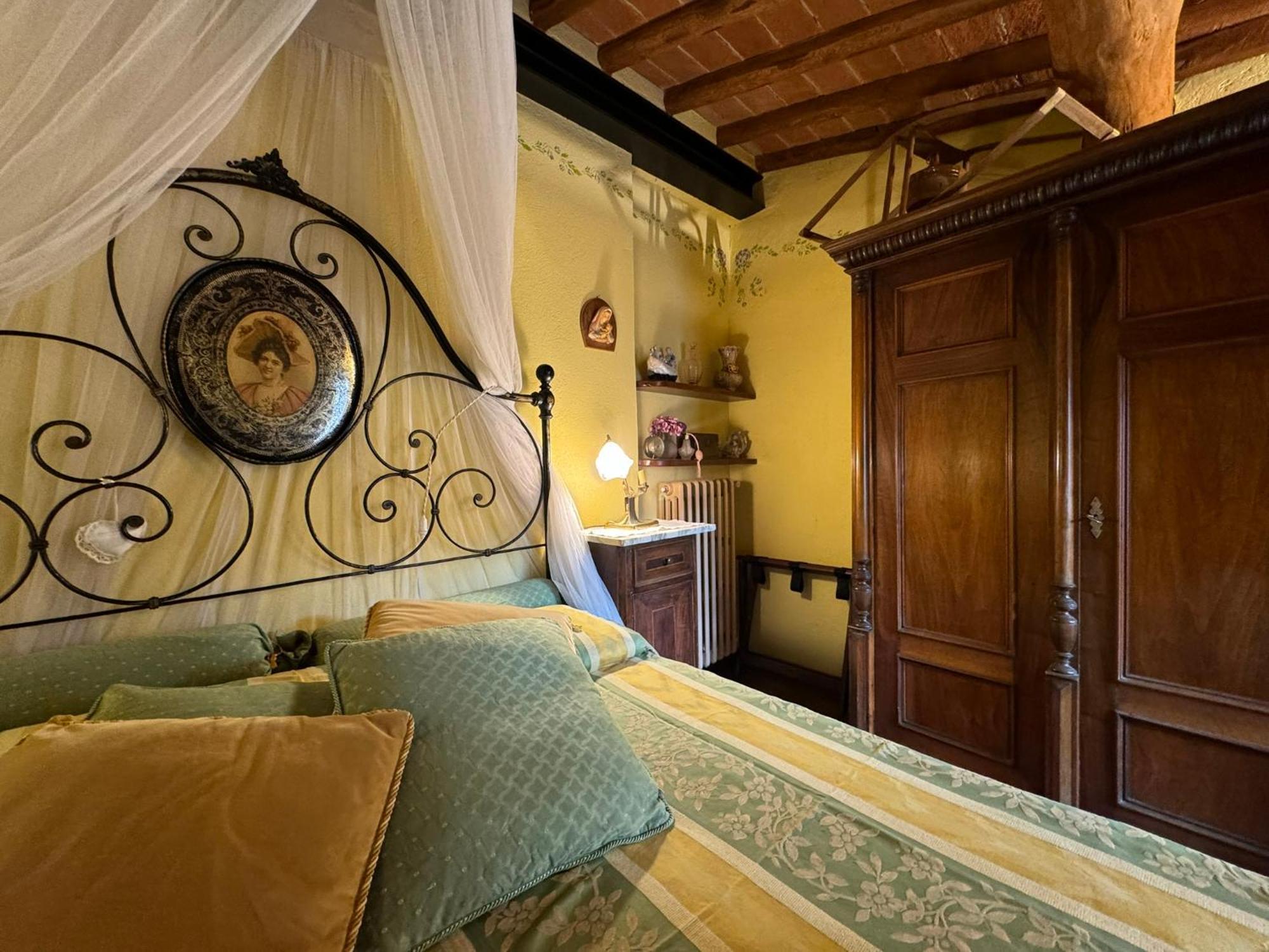 Casa Giulia, Il Gioiello Del Borgo Apartment Certaldo Luaran gambar