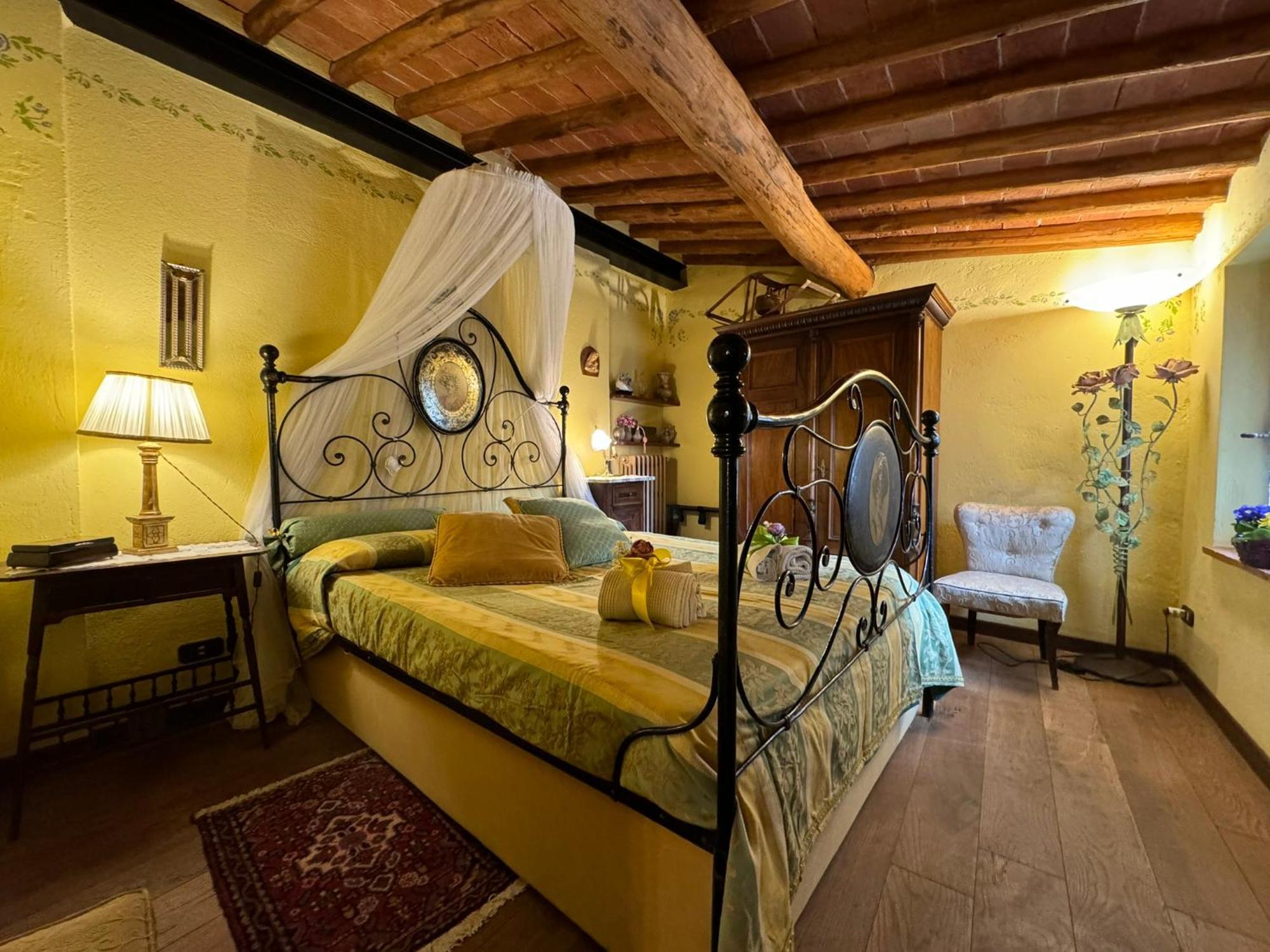 Casa Giulia, Il Gioiello Del Borgo Apartment Certaldo Luaran gambar
